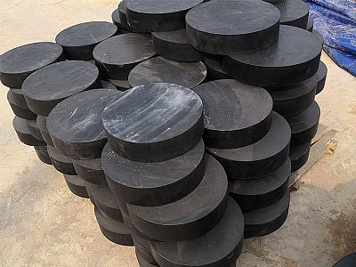 阜平县板式橡胶支座由若干层橡胶片与薄钢板经加压硫化